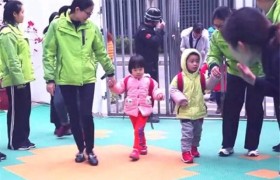 “很多人到中年会发现，只有一个孩子的家庭大都过的很好”你怎么看这句话？