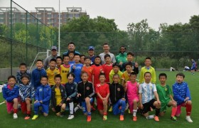 中国足球 “五大联赛第一人”杨晨去哪儿了？现状如何？