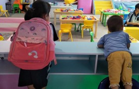 人到中年后才发现，早点生孩子和晚点生孩子差别很大，你怎么看？