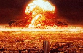 原子弹威力那么大，为何一个距爆心300米的日本女人却活了下来？